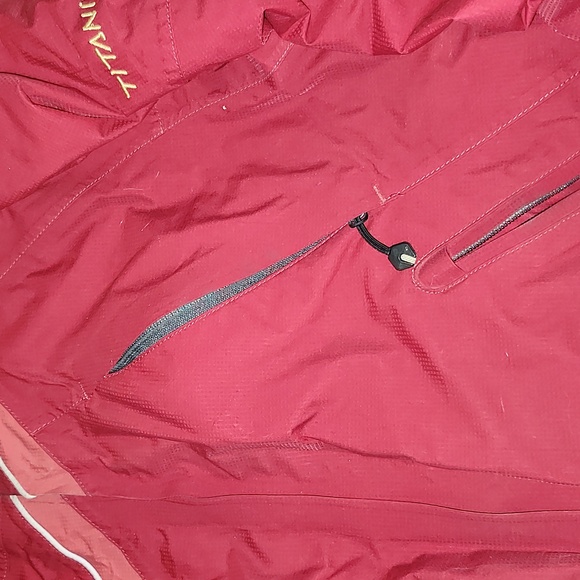 COLUMBIA Winter Jacket, Burgundy, VGUC, Size M - Picture 5 of 11